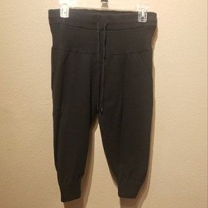 Fabletics Black Cropped Joggers with Ribbed Drawstring Waistband Size XS